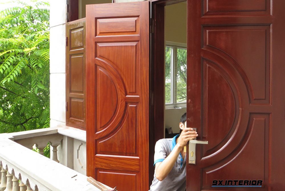 Giá Cửa gỗ có thể tính theo hai cách là tính theo m2 và tính theo từng chi tiết của cửa