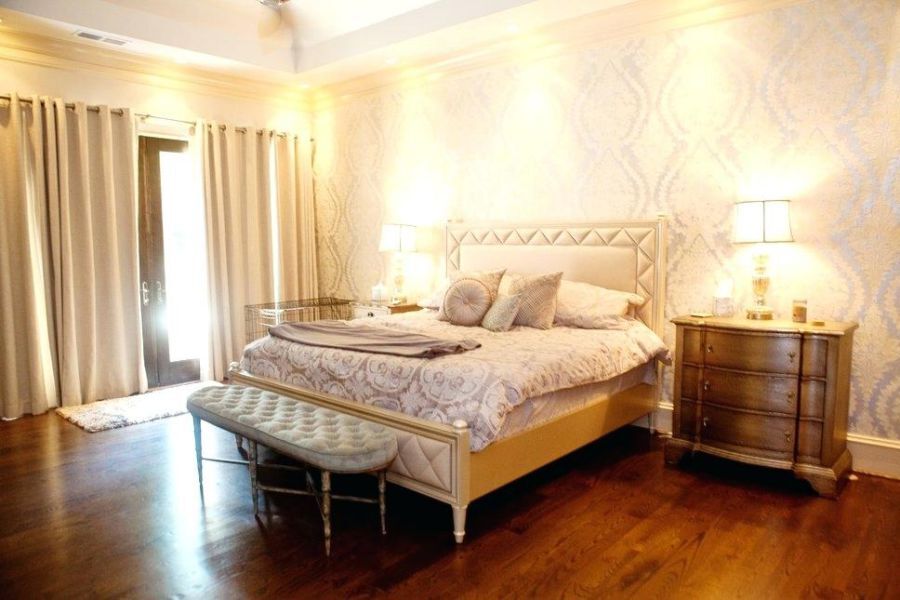 Thiết kế phòng ngủ vợ chồng phong cách tân cổ điển